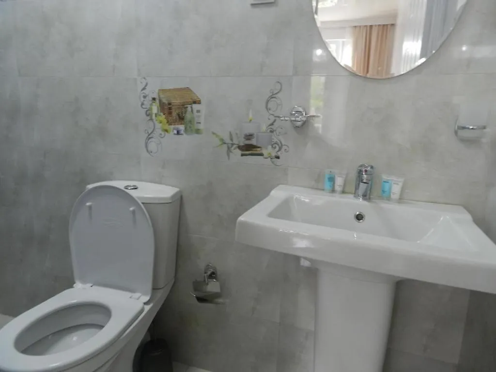 Mano Guest House Batumi